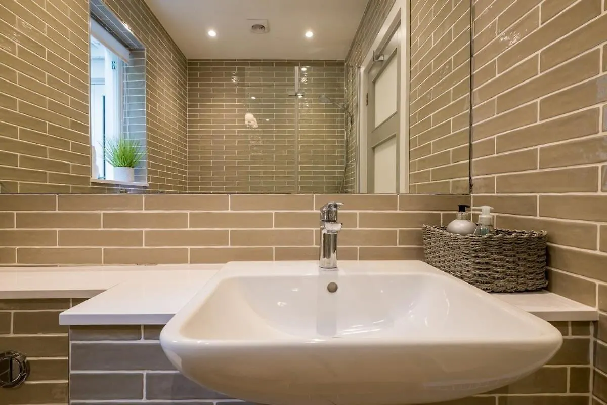 Apartment Host & Stay - Osbourne Rest Brighton